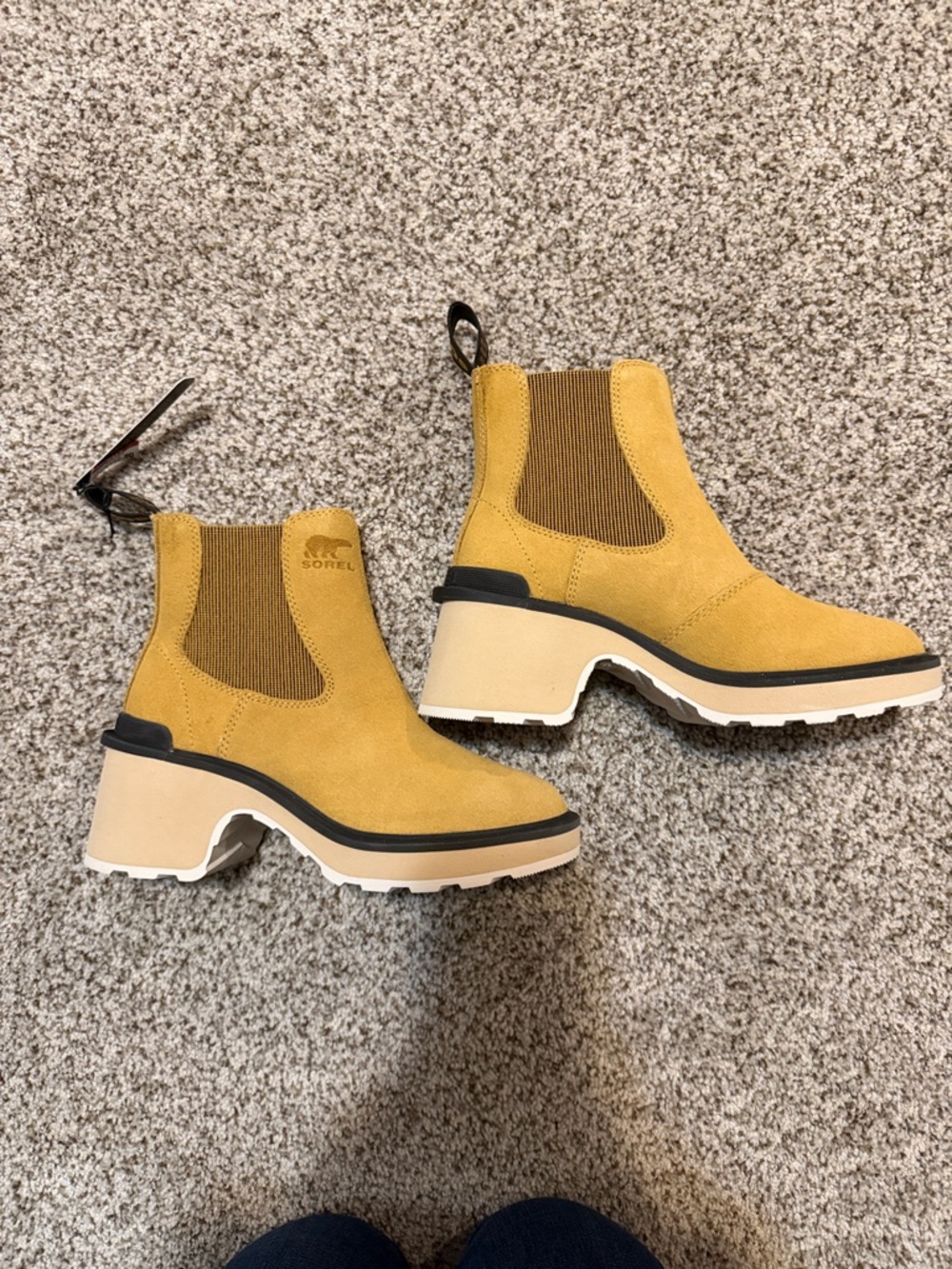 Sorel Women's Mustard Yellow Chelsea Platform Booties